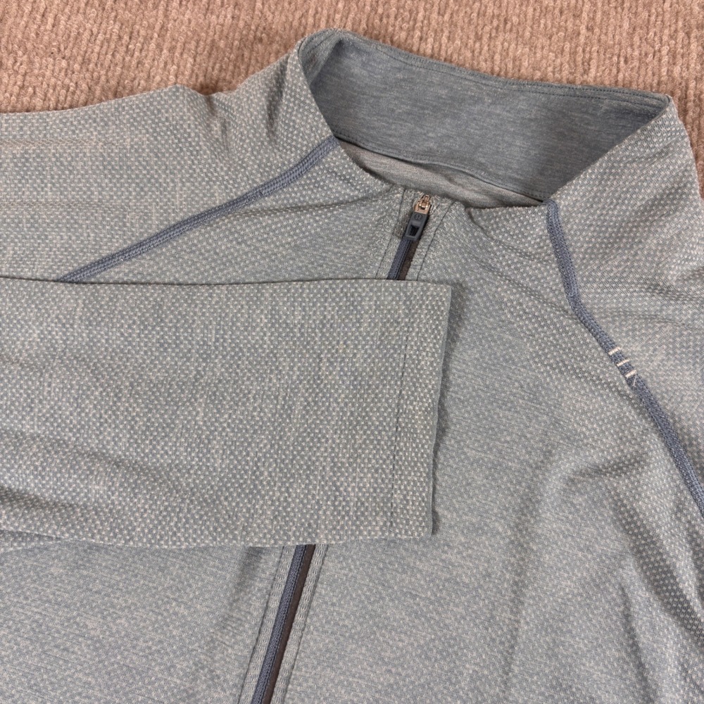 Lululemon Heather Blue Metal Vent Tech 2.0 Half Zip Men's Size XL EUC